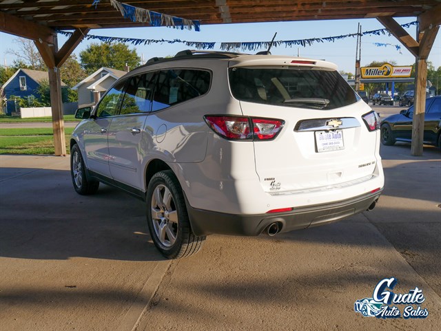 Chevrolet Traverse photo 12