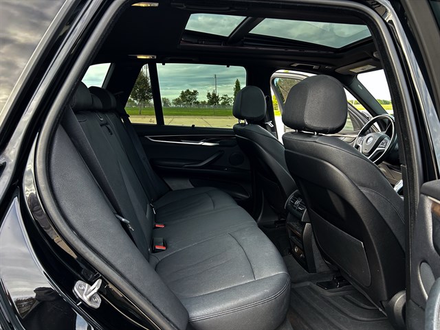 BMW X5 photo 16