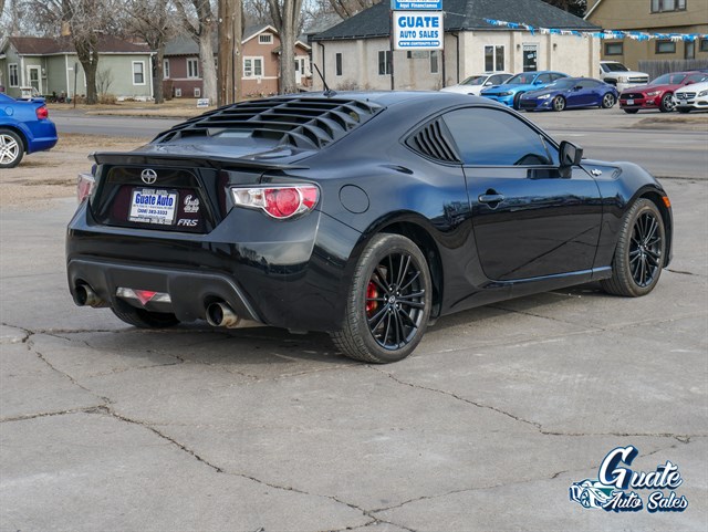 Scion FR-S photo 13