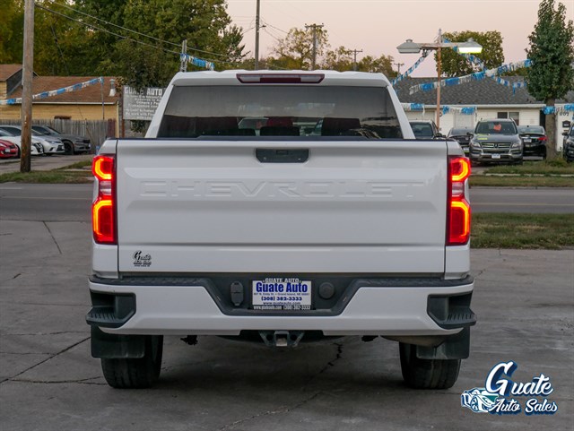 Chevrolet Silverado photo 12