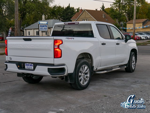Chevrolet Silverado photo 13