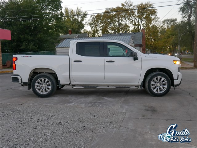 Chevrolet Silverado photo 14