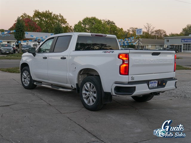 Chevrolet Silverado photo 11