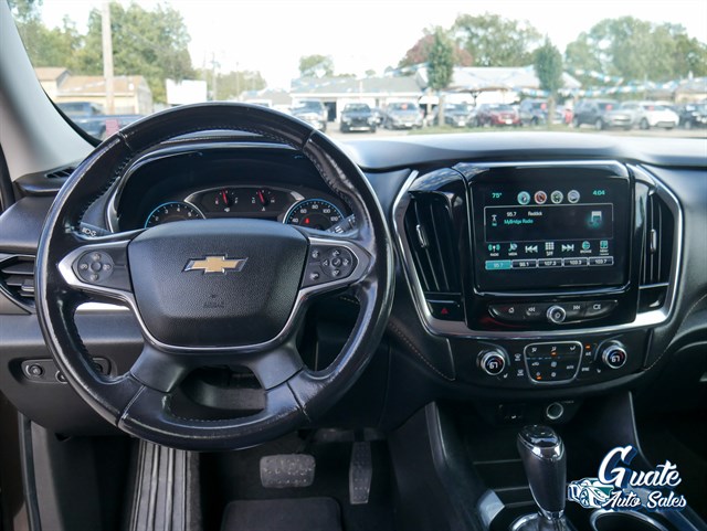 Chevrolet Traverse photo 9