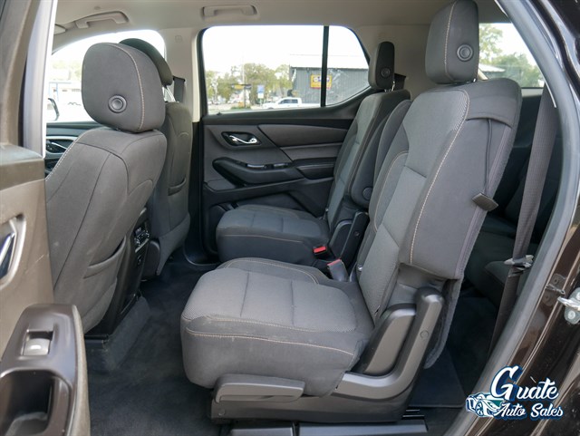Chevrolet Traverse photo 11
