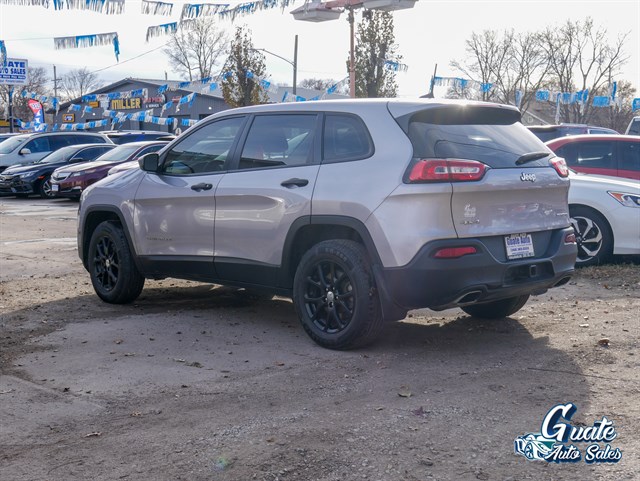 Jeep Cherokee photo 11