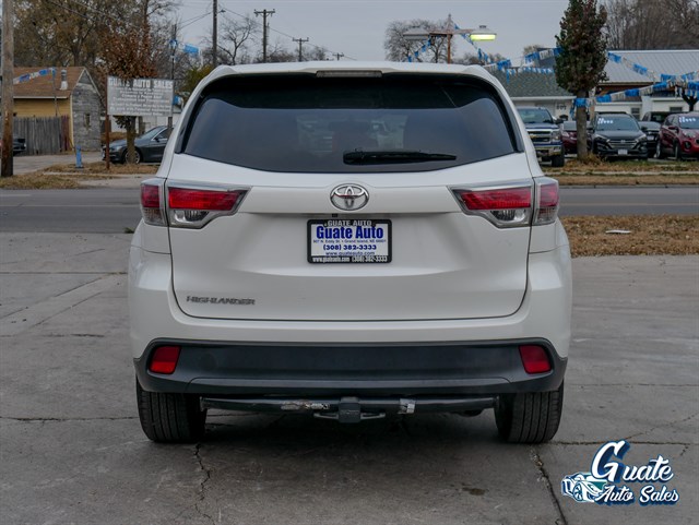 Toyota Highlander photo 12