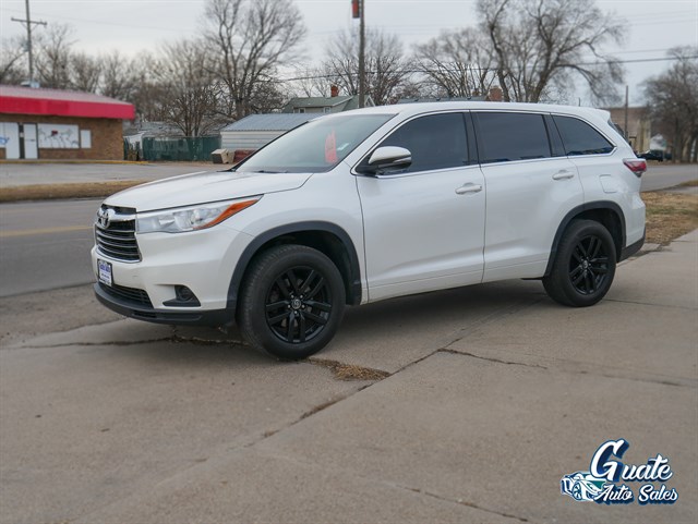 Toyota Highlander photo 4