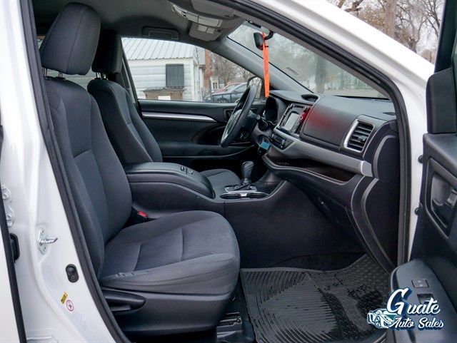 Toyota Highlander photo 17