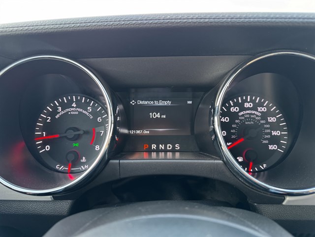 Ford Mustang photo 7