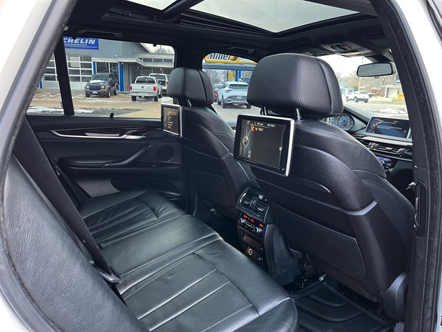 BMW X5 photo 19