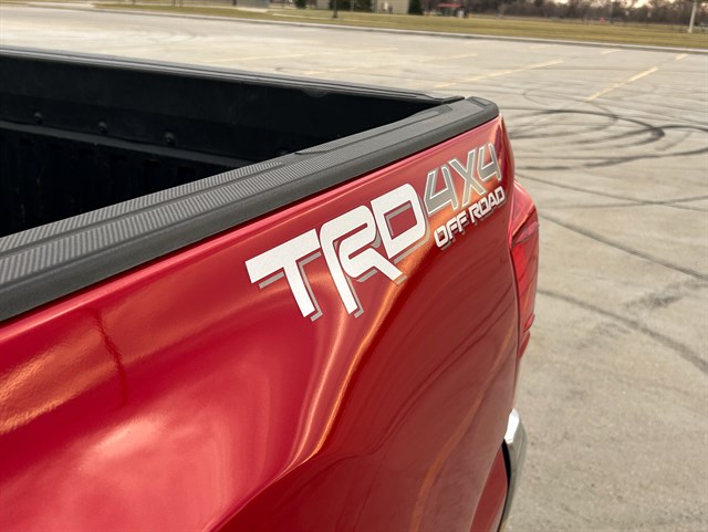 Toyota Tacoma photo 20
