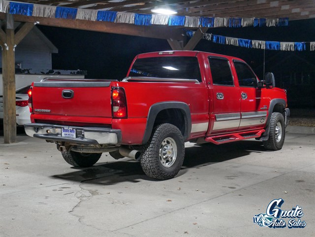 Chevrolet Silverado photo 9