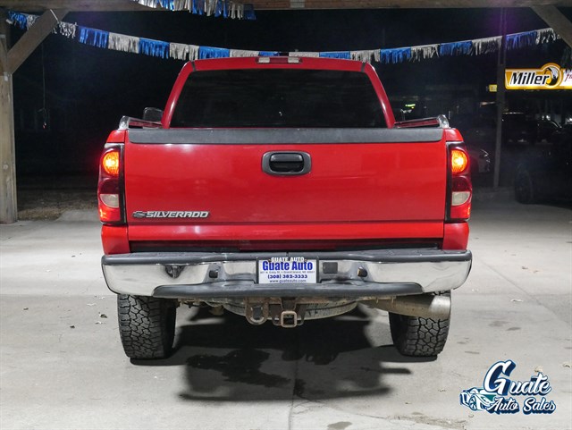 Chevrolet Silverado photo 8