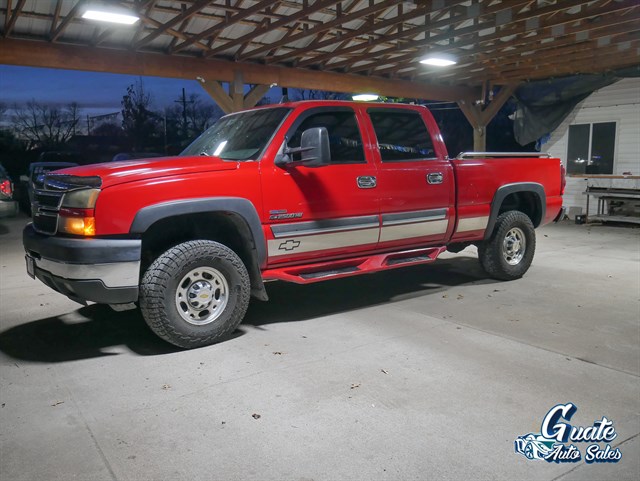 Chevrolet Silverado photo 4