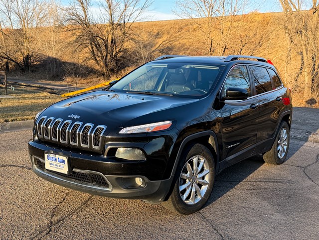Jeep Cherokee photo 3