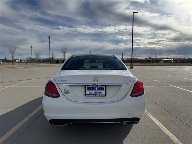 Mercedes-Benz C-Class photo 13