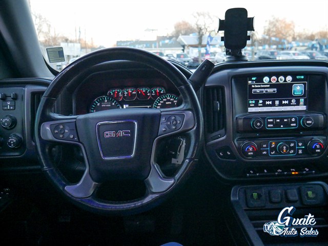 GMC Sierra photo 9