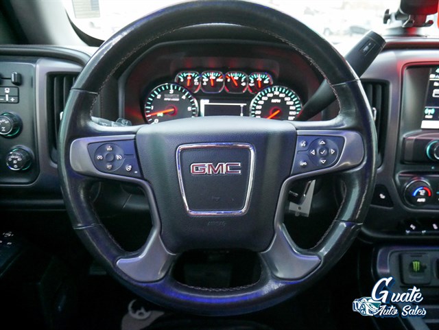 GMC Sierra photo 8