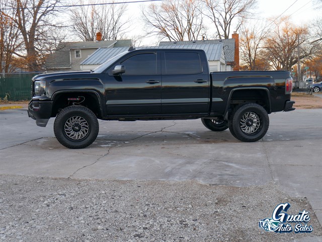 GMC Sierra photo 4