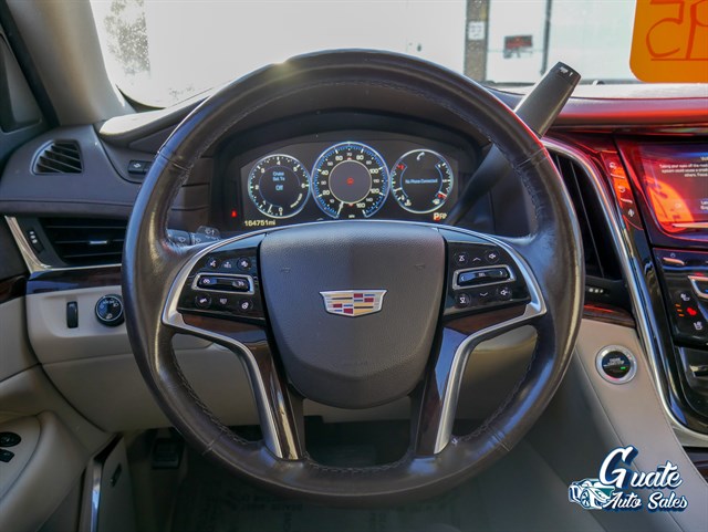 Cadillac Escalade photo 7