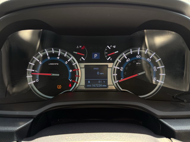 Toyota 4Runner photo 7