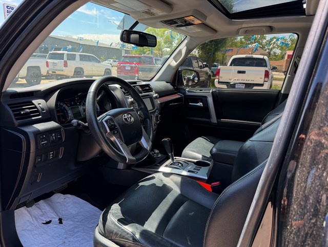 Toyota 4Runner photo 4