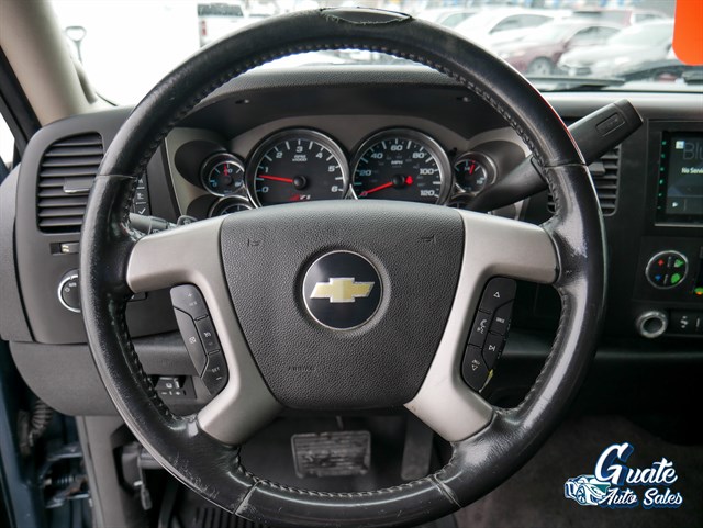 Chevrolet Silverado photo 7
