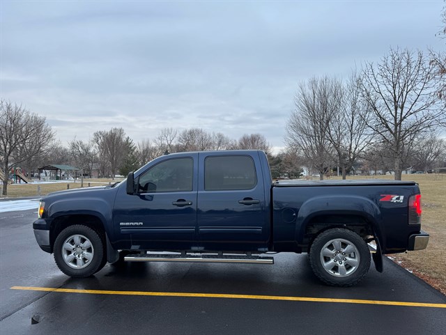 GMC Sierra photo 9