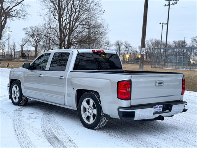 Chevrolet Silverado photo 9