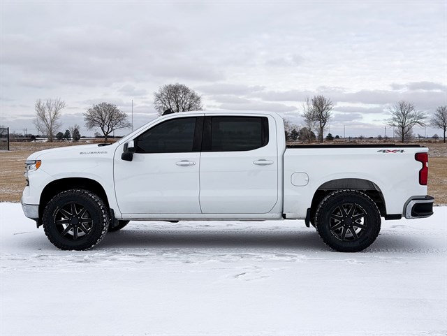 Chevrolet Silverado photo 10