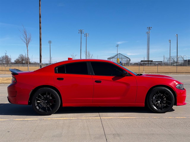 Dodge Charger photo 15