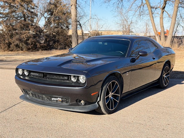 Dodge Challenger photo 5