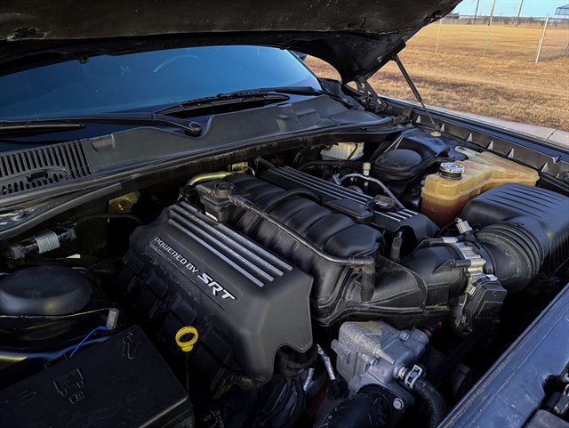 Dodge Challenger photo 4