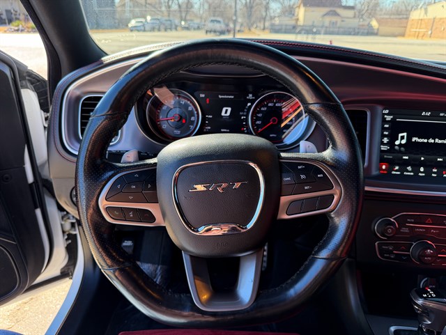Dodge Charger photo 8