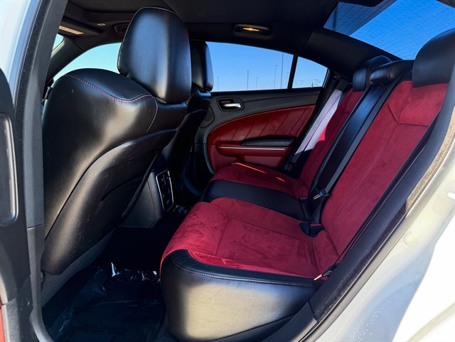 Dodge Charger photo 15