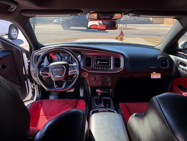 Dodge Charger photo 7