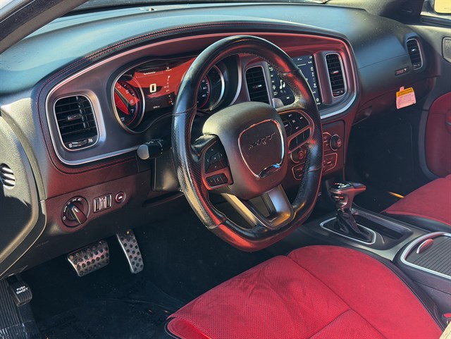 Dodge Charger photo 6