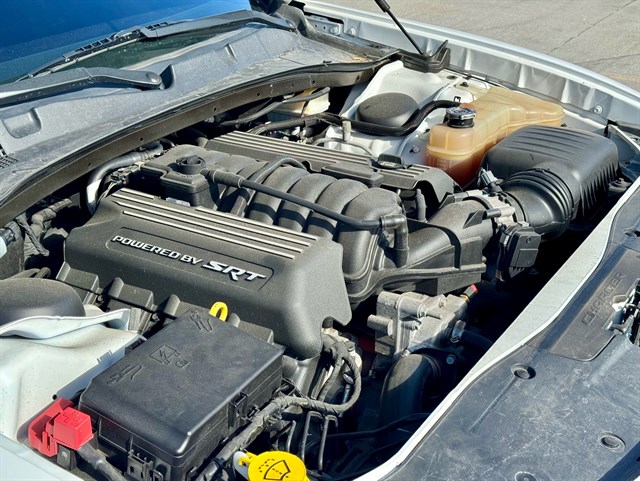 Dodge Charger photo 5