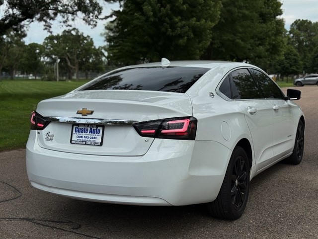 Chevrolet Impala photo 16