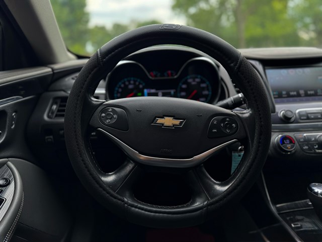 Chevrolet Impala photo 7