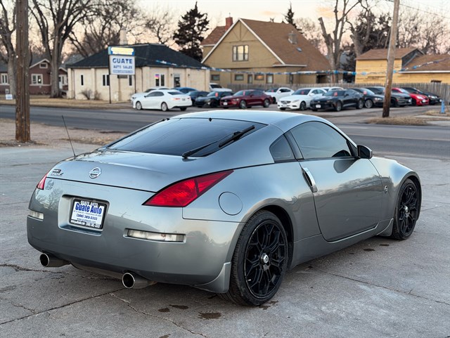 Nissan 350Z photo 13