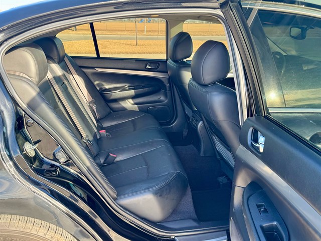 Infiniti G Sedan photo 17