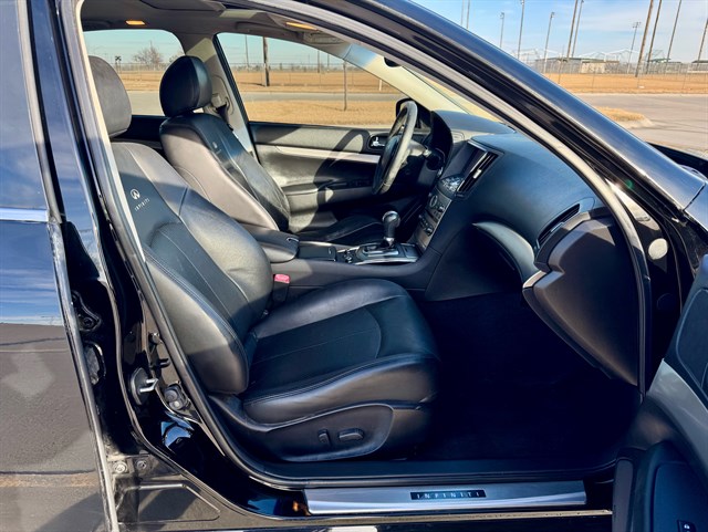 Infiniti G Sedan photo 18