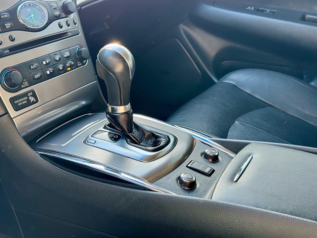 Infiniti G Sedan photo 8