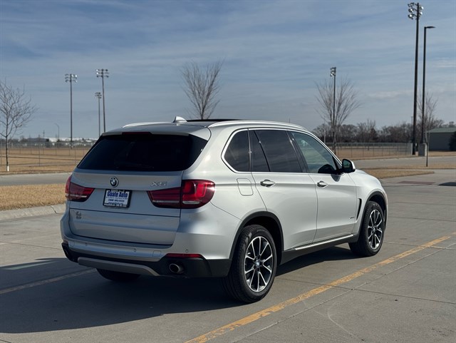 BMW X5 photo 15