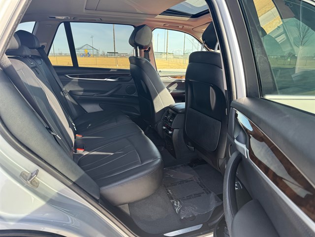 BMW X5 photo 17