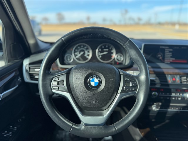 BMW X5 photo 5