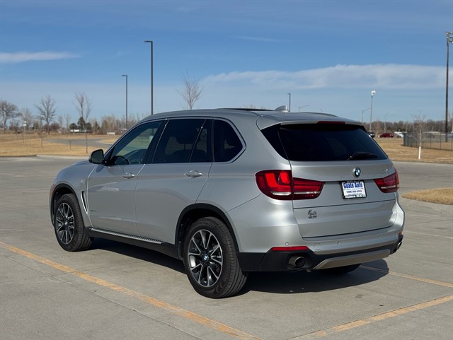 BMW X5 photo 13