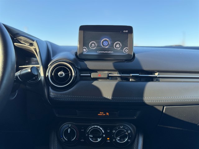 Toyota Yaris iA photo 7